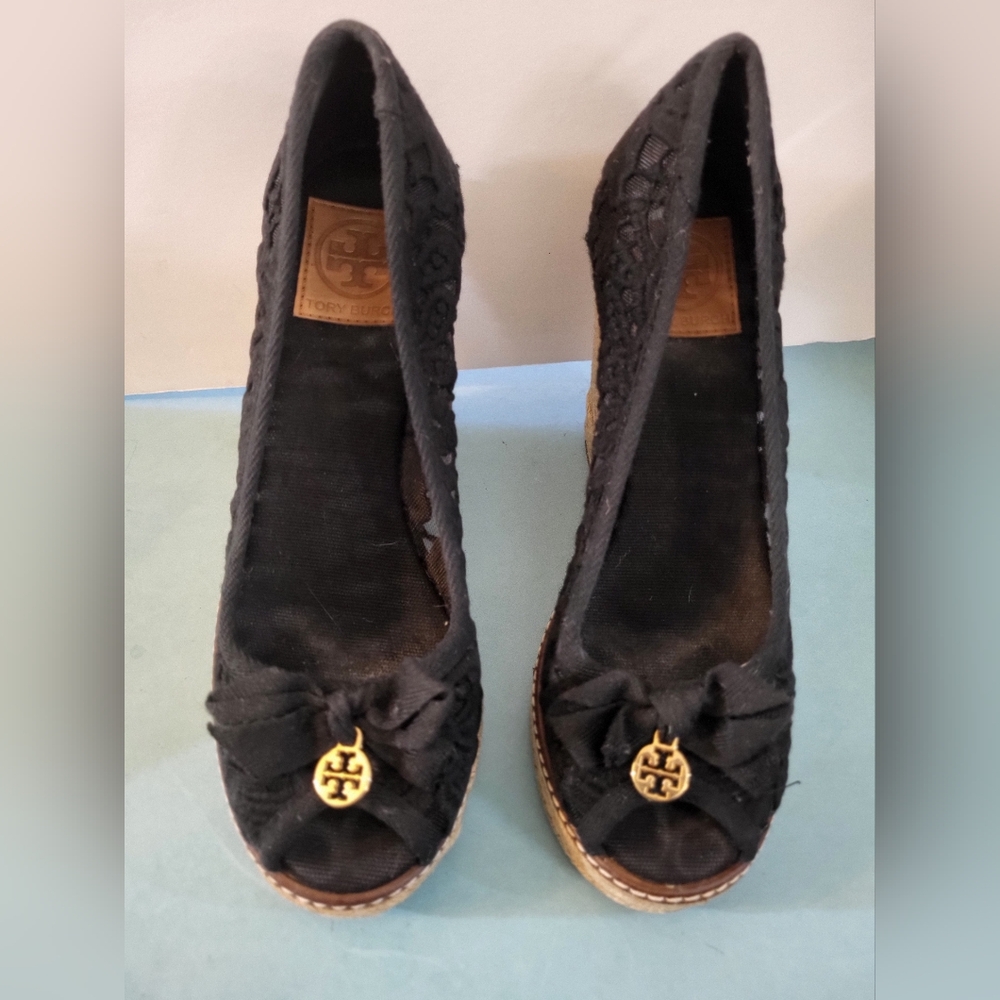 Tory Burch Black Lace Wedge Shoes sz 8.5 #159